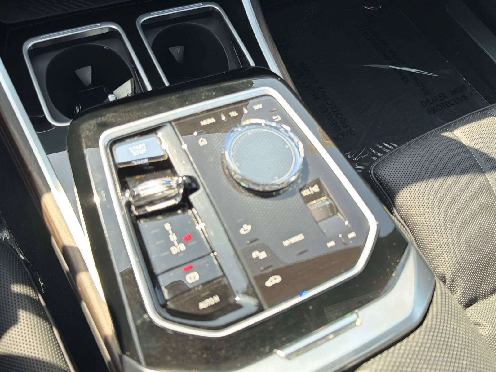 Used 2023 BMW i7 xDrive60 AWD/4WD image 24