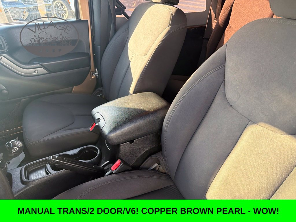 Used 2015 Jeep Wrangler Sport AWD/4WD image 23