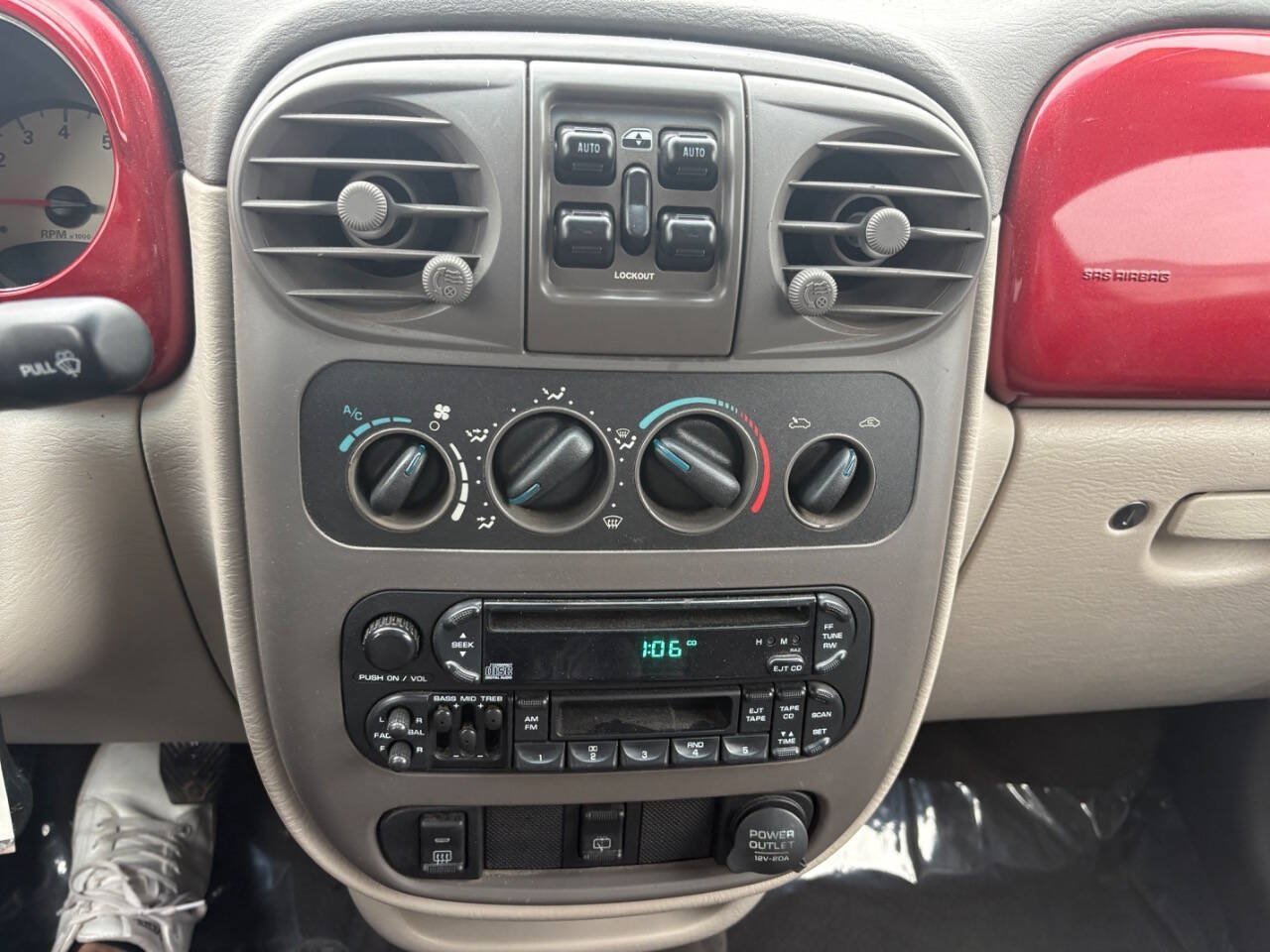 Used 2001 Chrysler PT Cruiser FWD image 13