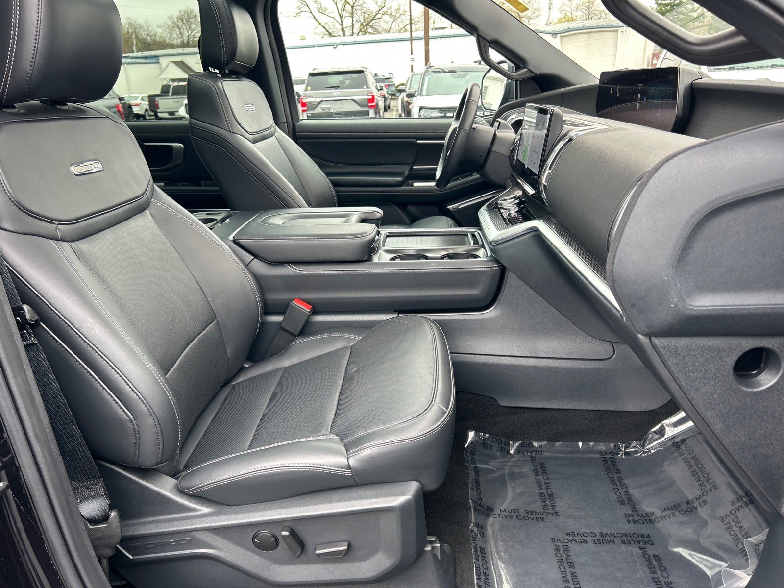 Certified 2025 Ford Expedition Max Platinum w/ Stealth Performance Package image 23