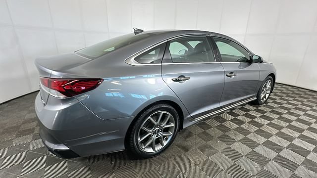 Used 2018 Hyundai Sonata Sport FWD image 2