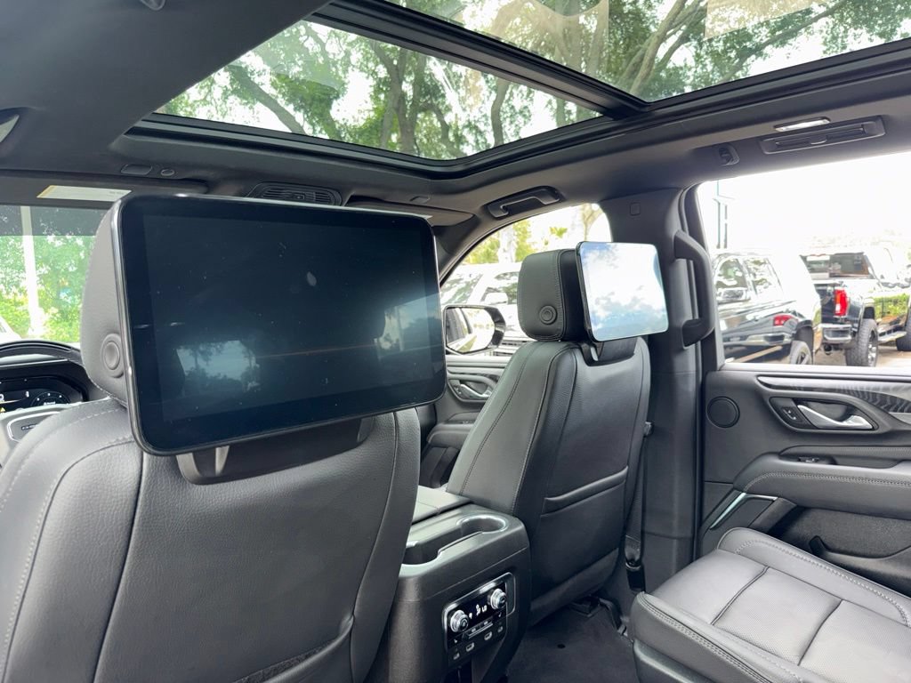 Used 2023 GMC Yukon Denali w/ Denali Reserve Package AWD/4WD image 30
