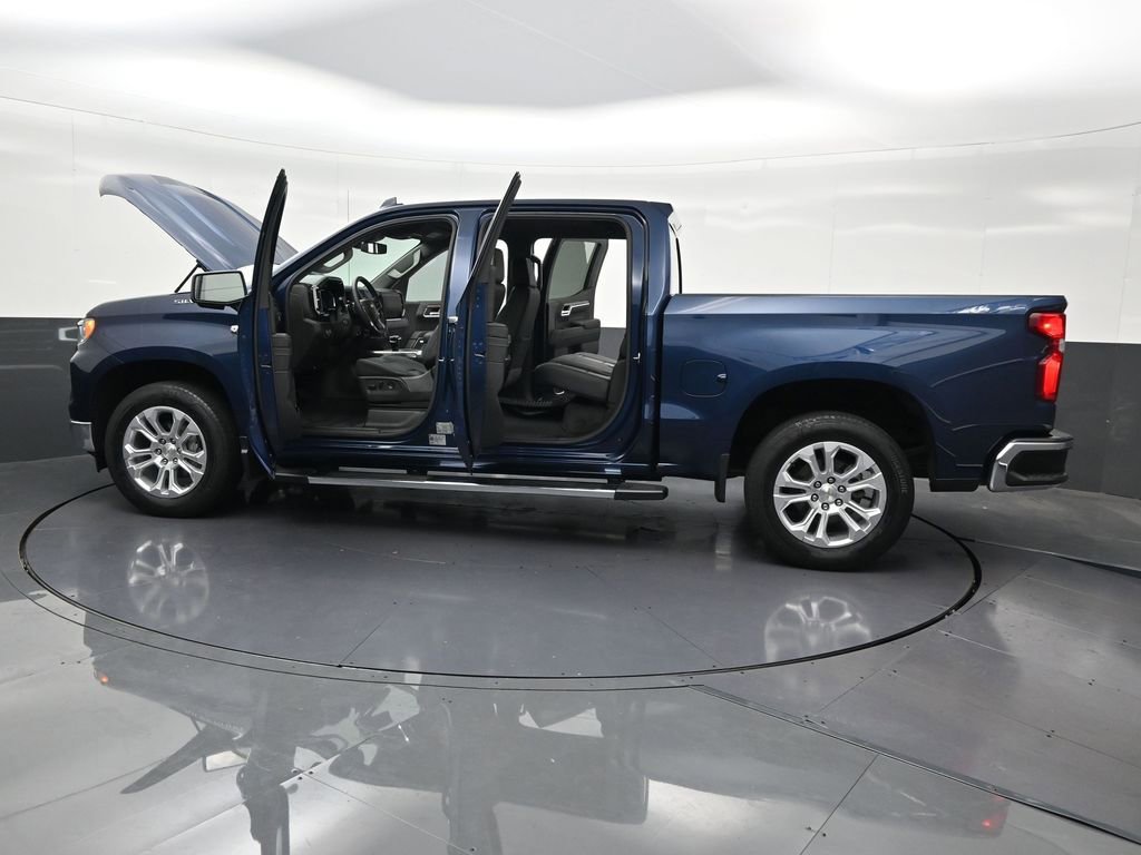 Used 2023 Chevrolet Silverado 1500 LTZ RWD image 33