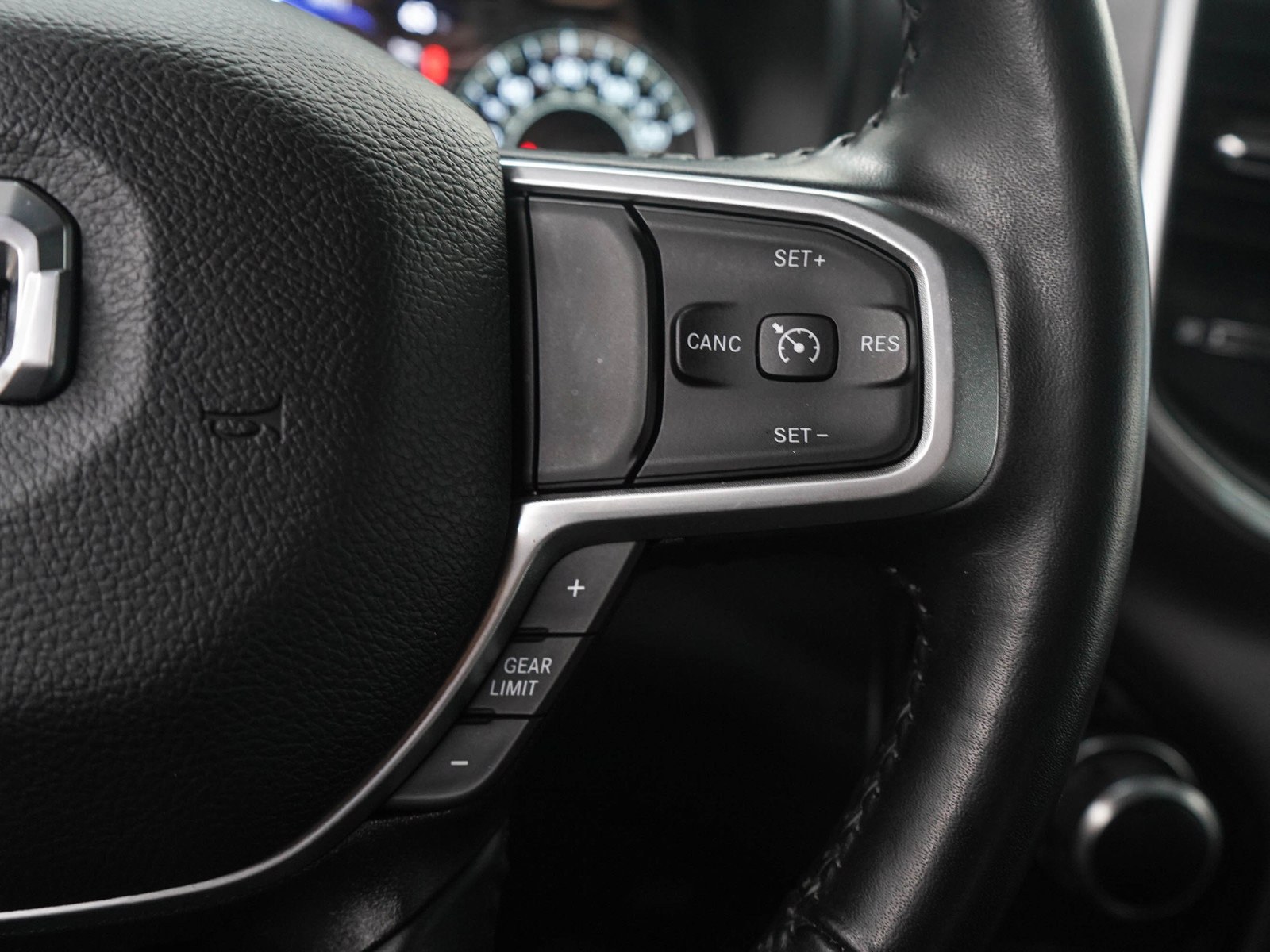 Used 2022 RAM 1500 Big Horn AWD/4WD image 27