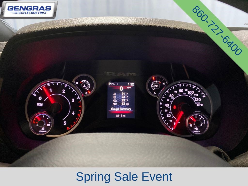 Used 2025 RAM 3500 Big Horn AWD/4WD image 26