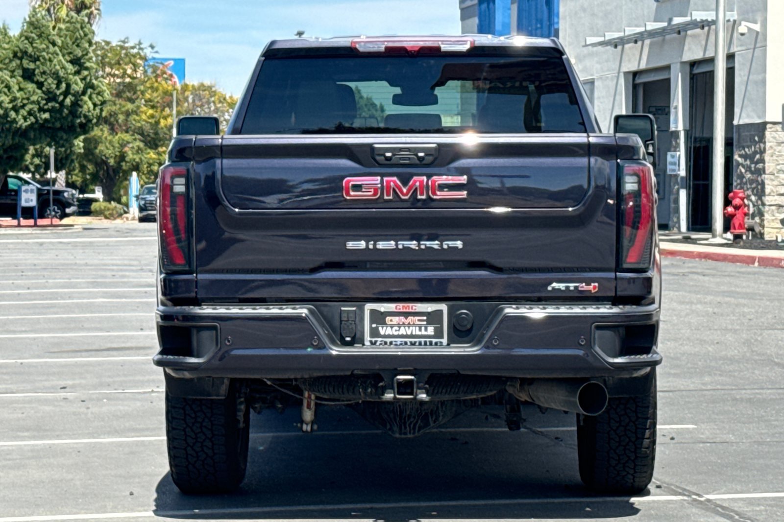 Used 2026 GMC Sierra 2500 AT4 AWD/4WD image 6