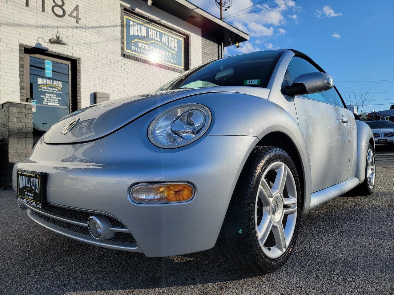 Used 2004 Volkswagen Beetle GLS FWD image 2