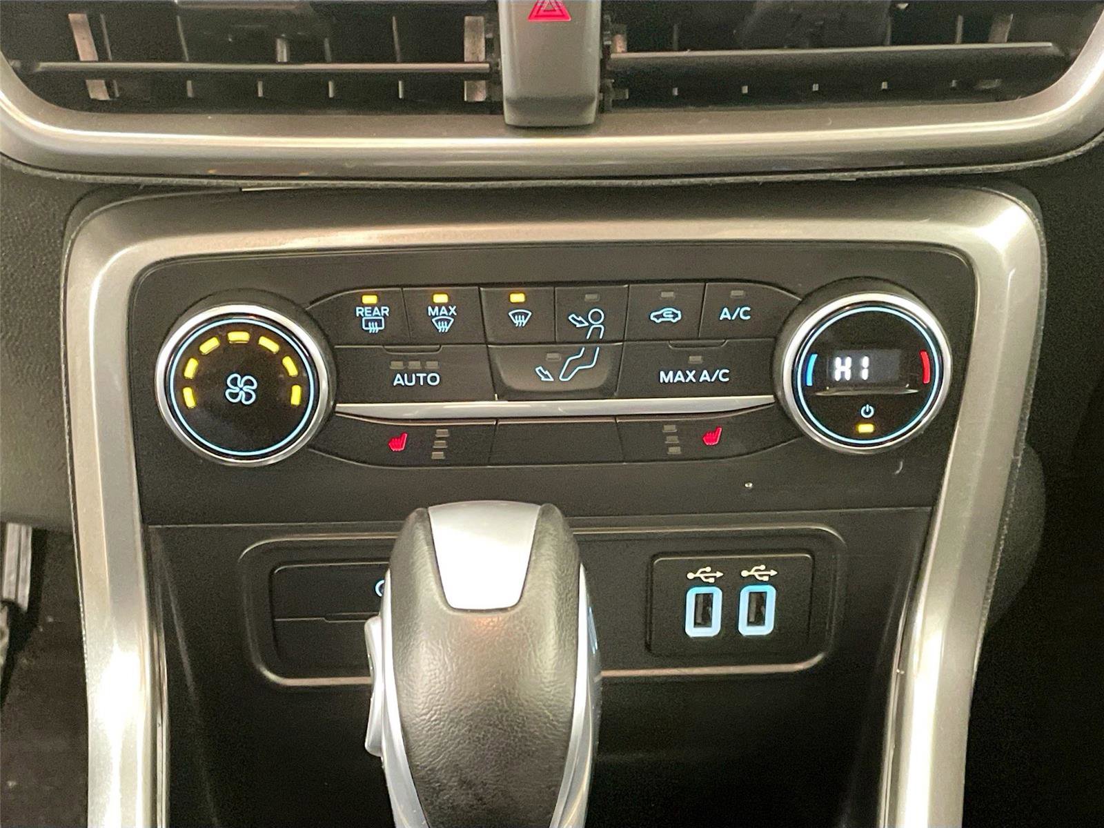 Used 2021 Ford EcoSport SE image 17