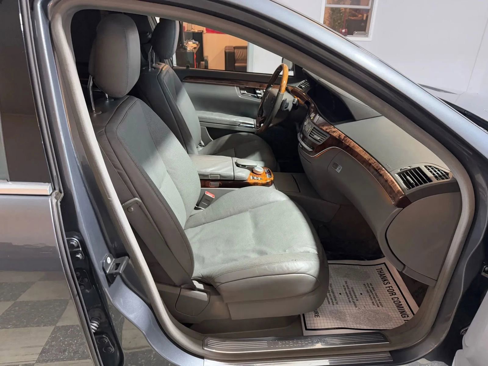 Used 2009 Mercedes-Benz S 550 4MATIC image 16