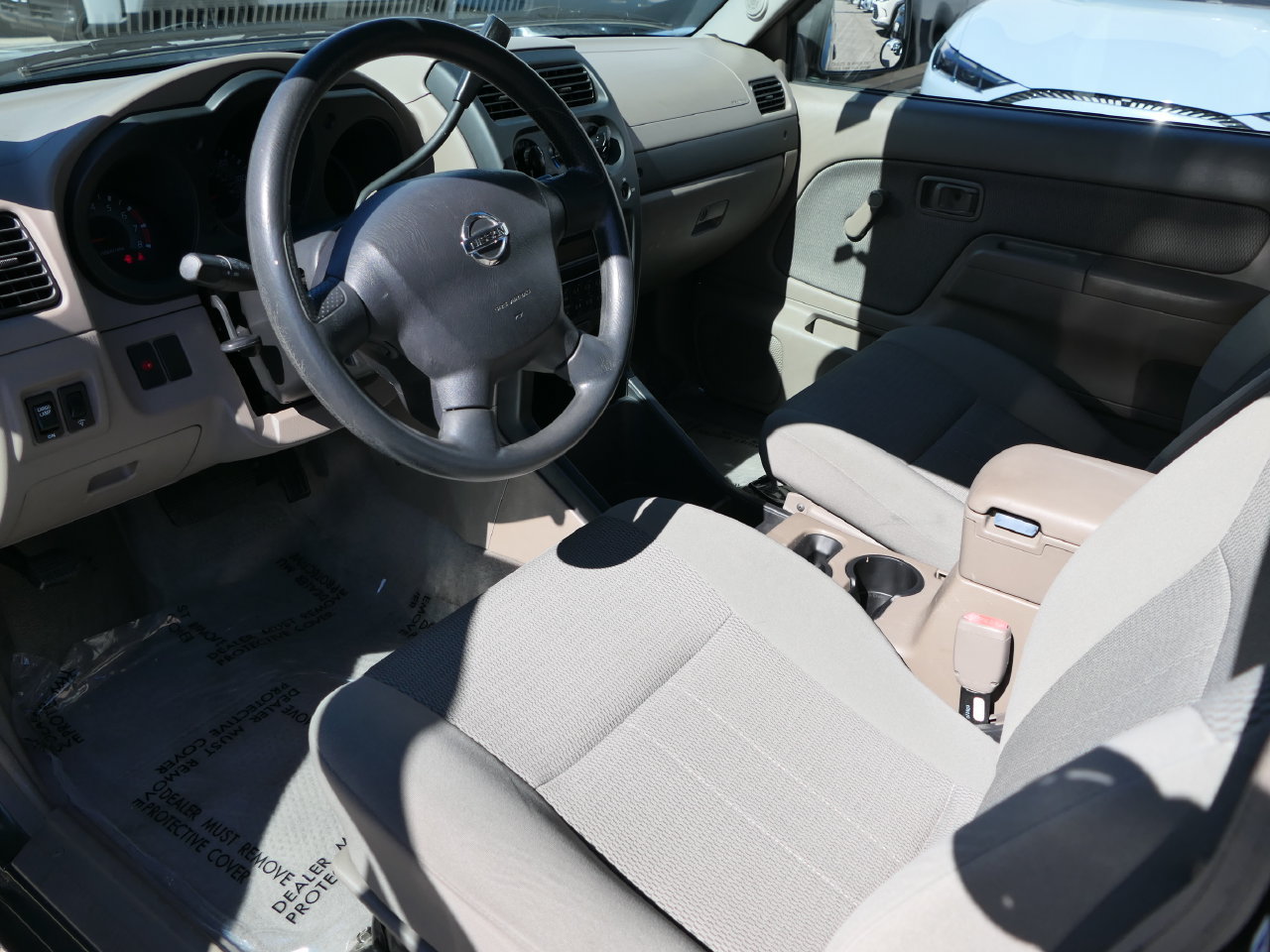 Used 2003 Nissan Frontier XE w/ Value Truck Pkg RWD image 12