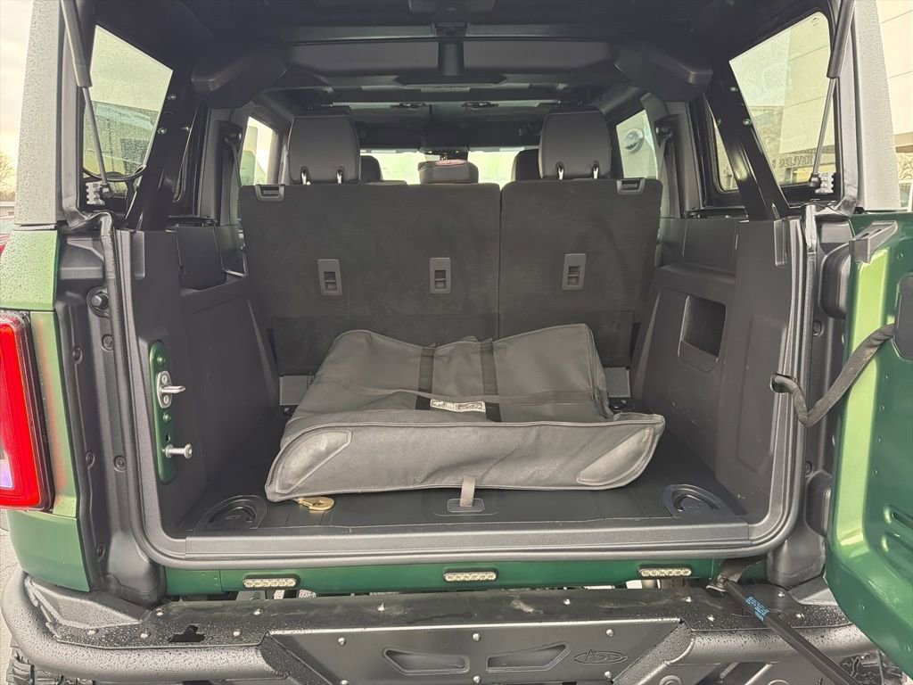 Used 2022 Ford Bronco Badlands image 13