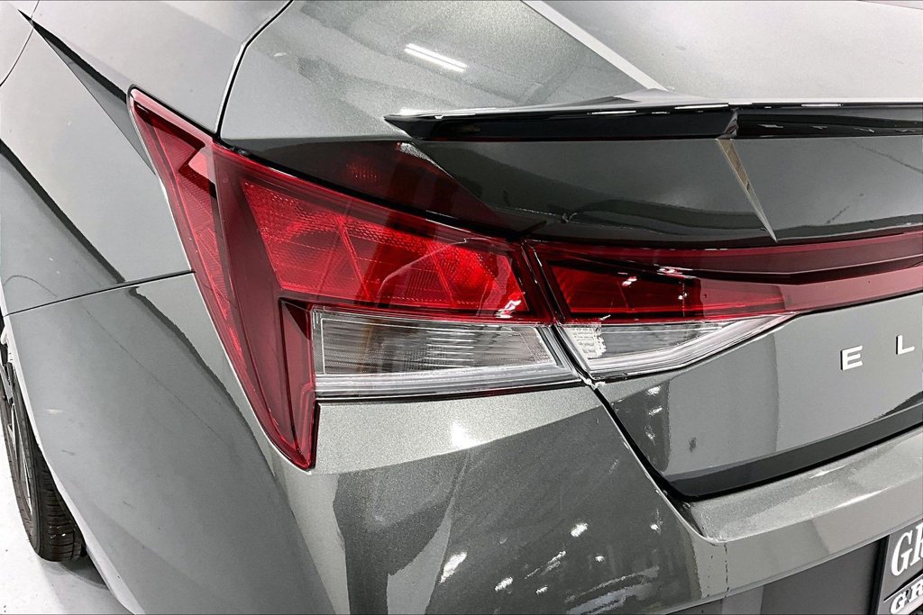 New 2026 Hyundai Elantra SEL Sport FWD image 31