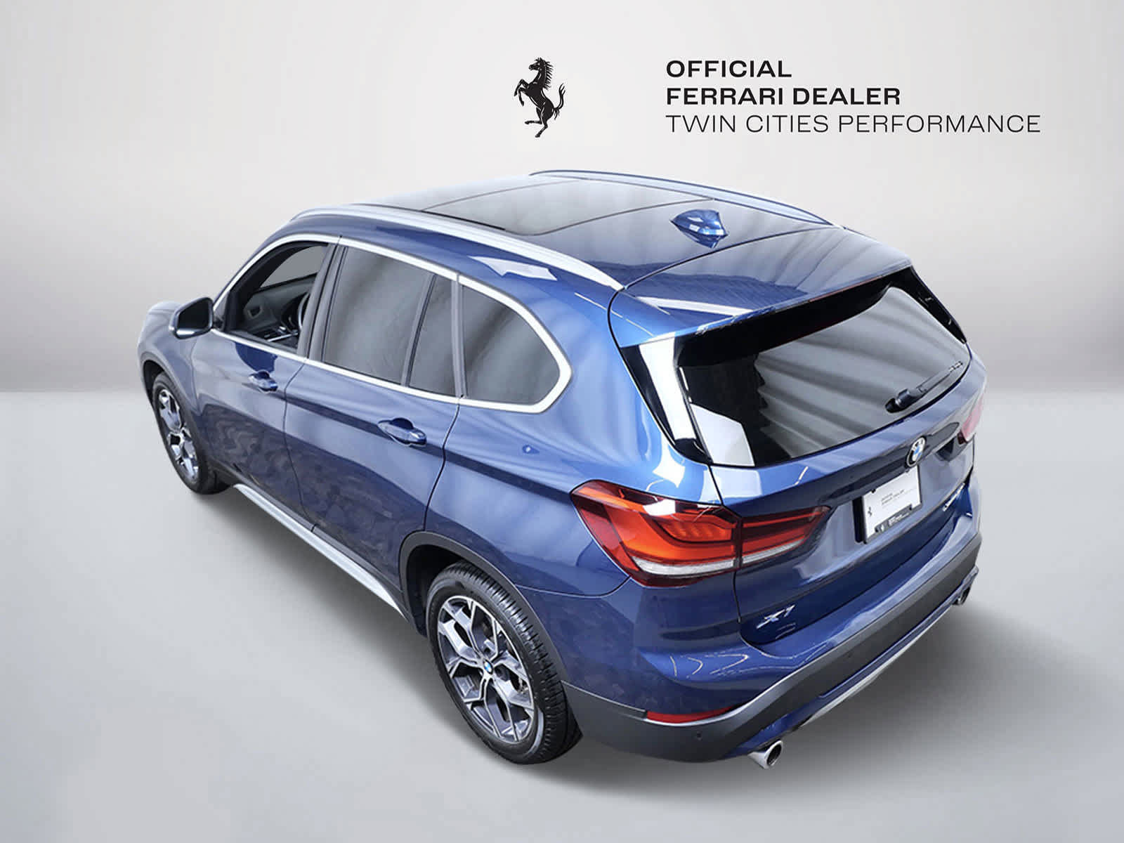 Used 2021 BMW X1 xDrive28i w/ Convenience Package AWD/4WD image 5