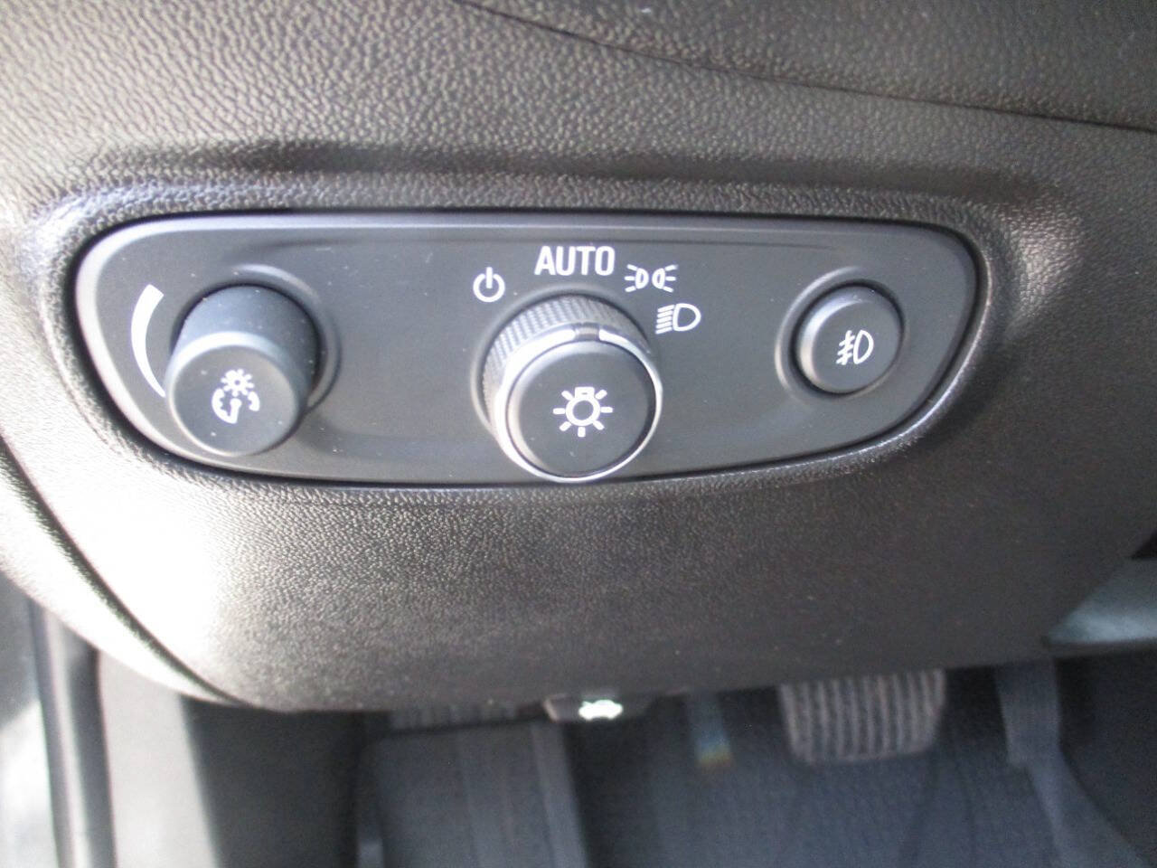 Used 2020 Chevrolet Equinox LT AWD/4WD image 20