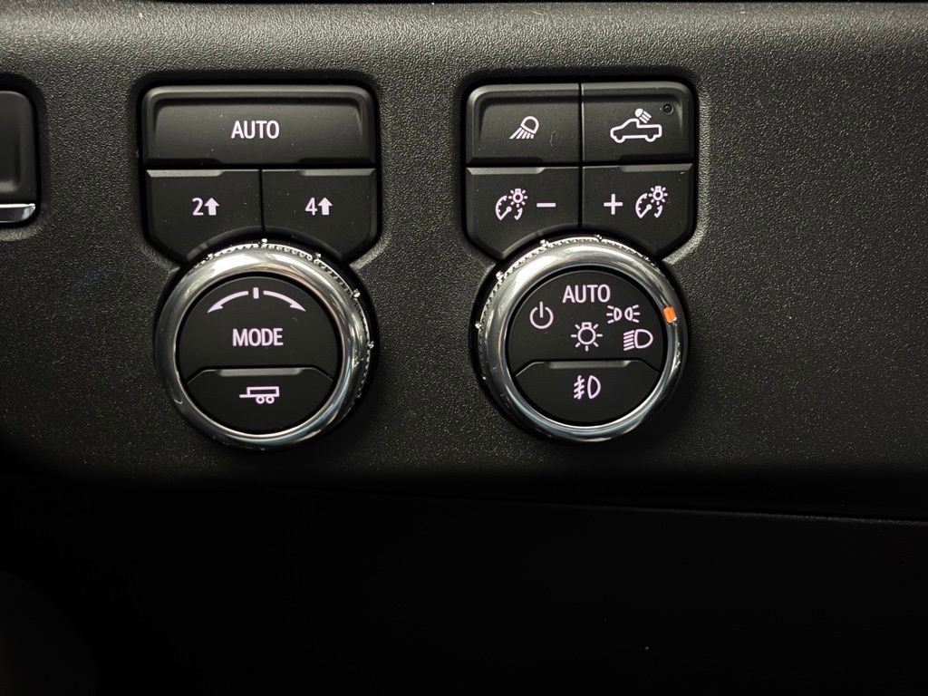 New 2026 GMC Sierra 1500 SLT w/ SLT Premium Package image 21