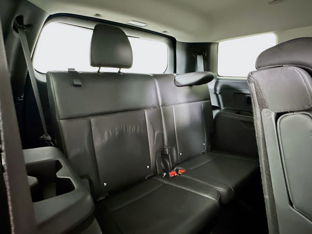 Used 2025 Hyundai Santa Fe SEL FWD image 14