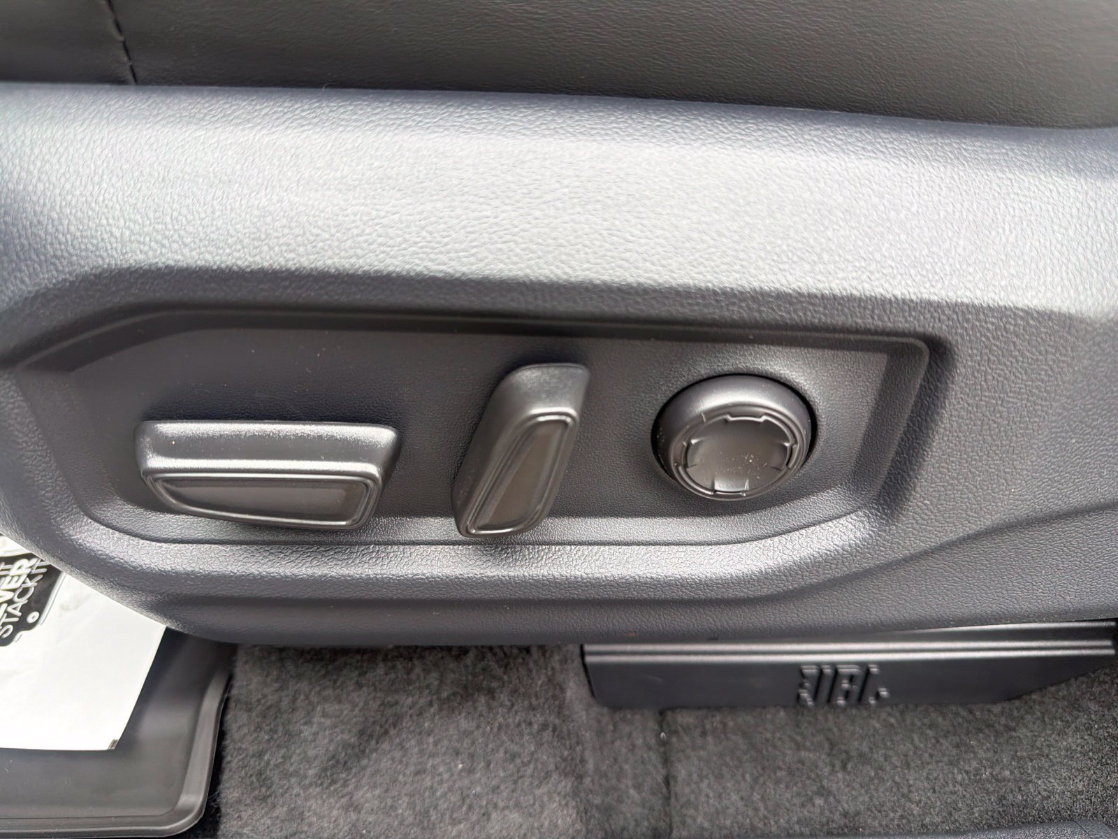 New 2026 Toyota Tundra Platinum AWD/4WD image 13