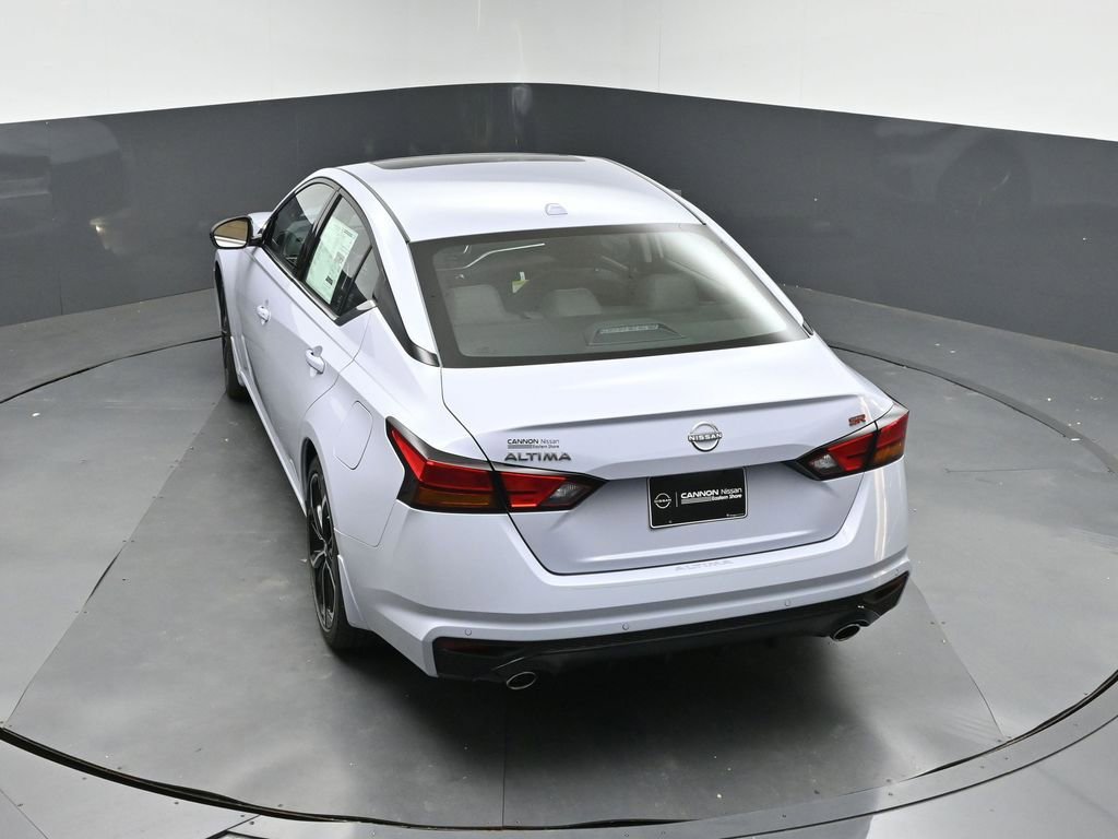 New 2025 Nissan Altima 2.5 SR image 35