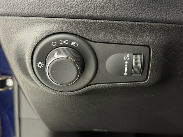 Used 2020 Jeep Compass Sport image 9