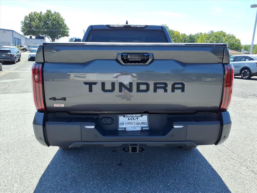 Used 2024 Toyota Tundra Limited AWD/4WD image 5