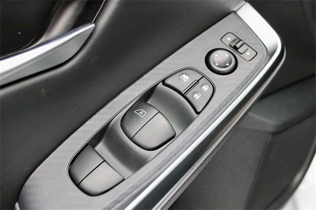 New 2025 Nissan Sentra SR image 12