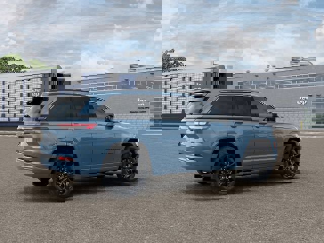 New 2026 Jeep Grand Cherokee Limited Reserve AWD/4WD image 4