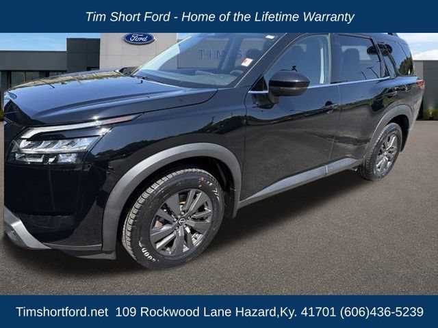 Used 2024 Nissan Pathfinder SV w/ Lighting Package (N92) AWD/4WD image 9