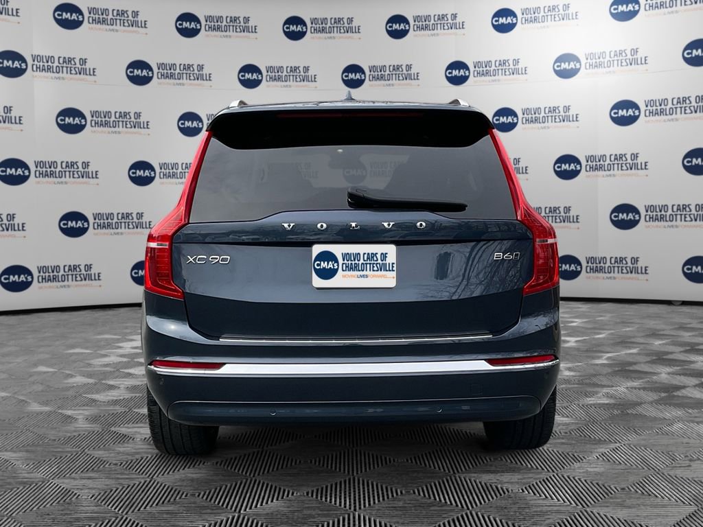 Certified 2025 Volvo XC90 B6 Plus image 4
