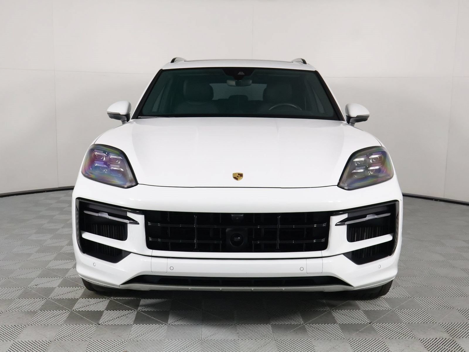 Certified 2024 Porsche Cayenne S AWD/4WD image 10