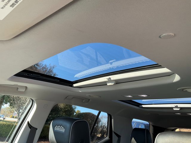 Used 2021 Chevrolet Traverse High Country w/ LPO, Floor Liner Package image 9