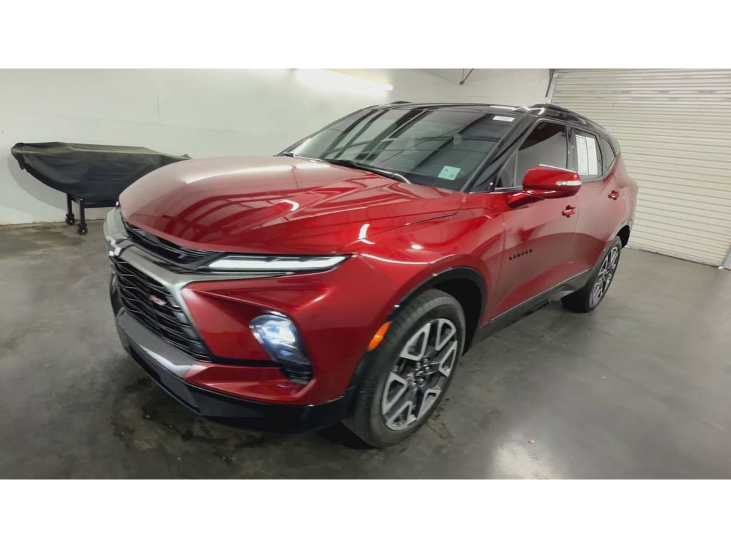 Used 2023 Chevrolet Blazer RS w/ Enhanced Convenience Package FWD image 4