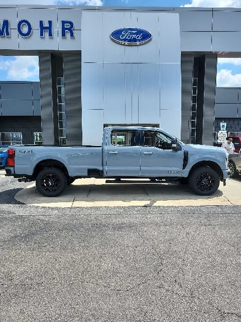 New 2026 Ford F350 Lariat w/ Black Appearance Package AWD/4WD image 9