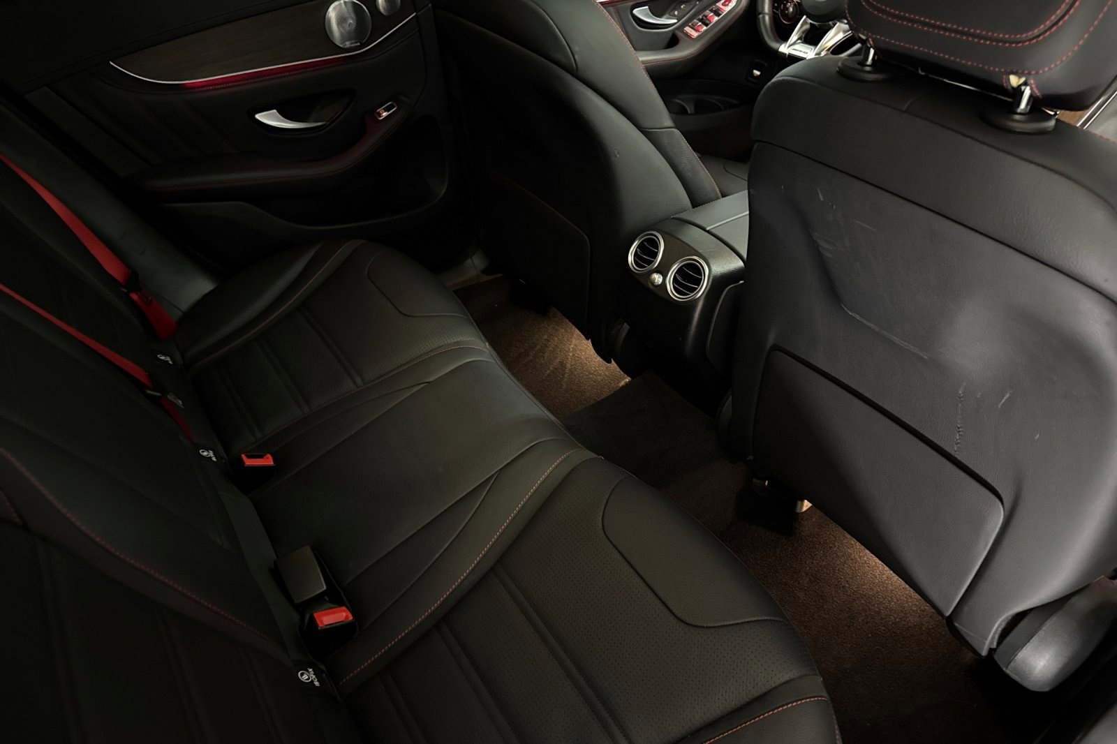 Used 2020 Mercedes-Benz GLC 43 AMG AMG GLC 43 image 32