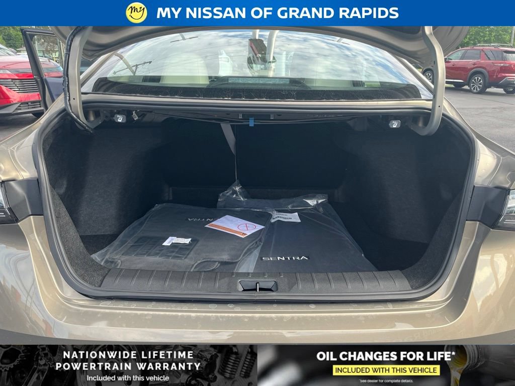 New 2026 Nissan Sentra SL w/ Floor Mat Package FWD image 23