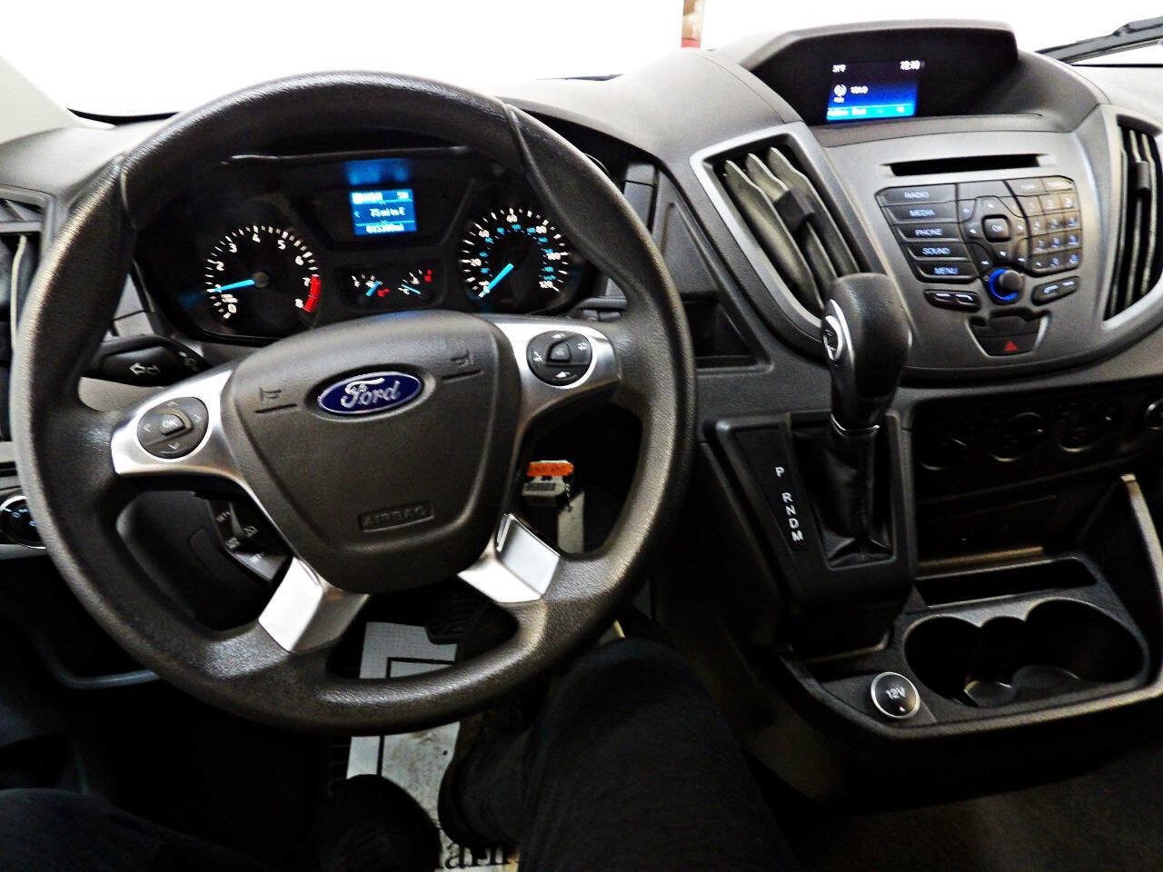 Used 2018 Ford Transit 350 XL RWD image 16