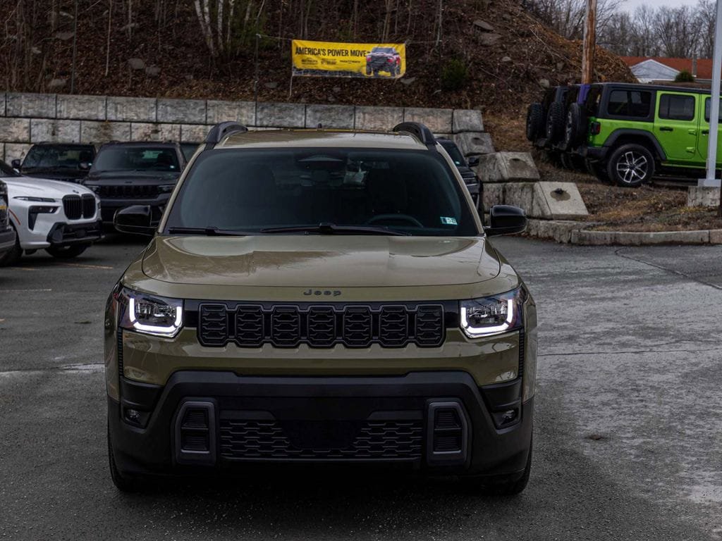 New 2026 Jeep Cherokee Laredo AWD/4WD image 2
