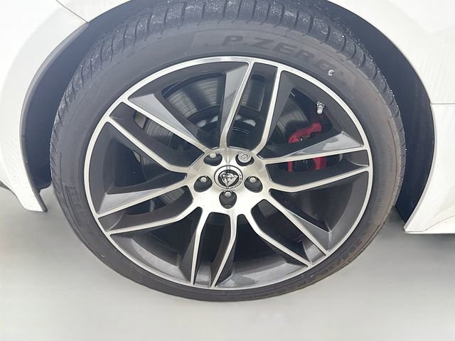 Used 2024 Jaguar F-TYPE R-Dynamic image 28