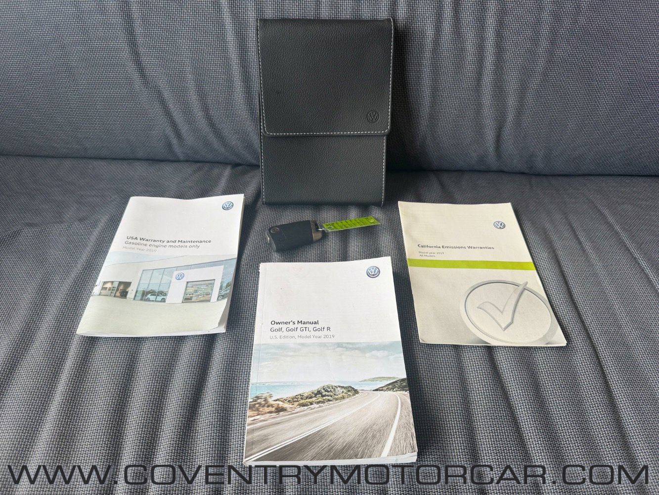 Used 2019 Volkswagen Golf 4-Door image 16