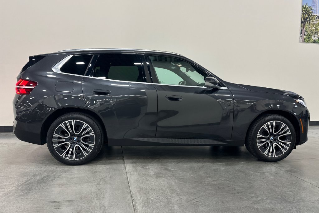 Used 2026 BMW X3 xDrive30i AWD/4WD image 3