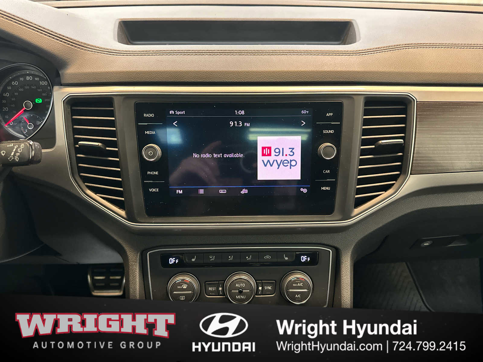 Used 2019 Volkswagen Atlas SE w/ Panoramic Sunroof Package image 25