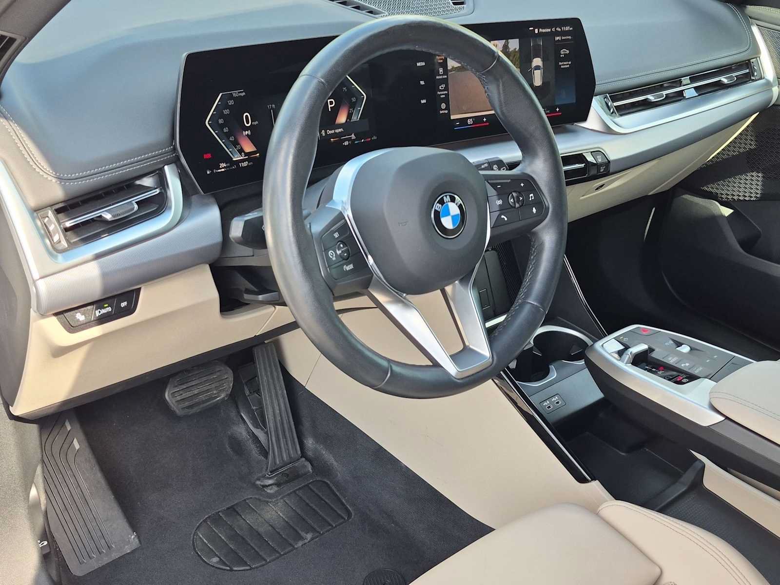Used 2023 BMW X1 xDrive28i w/ Convenience Package AWD/4WD image 10