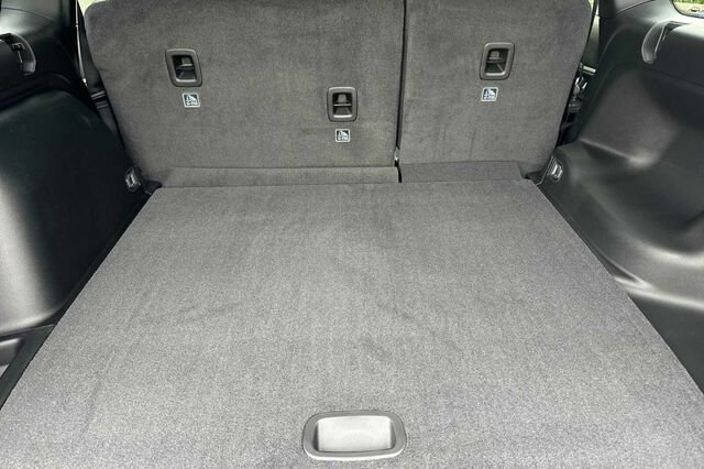 New 2026 Jeep Grand Cherokee Altitude AWD/4WD image 12