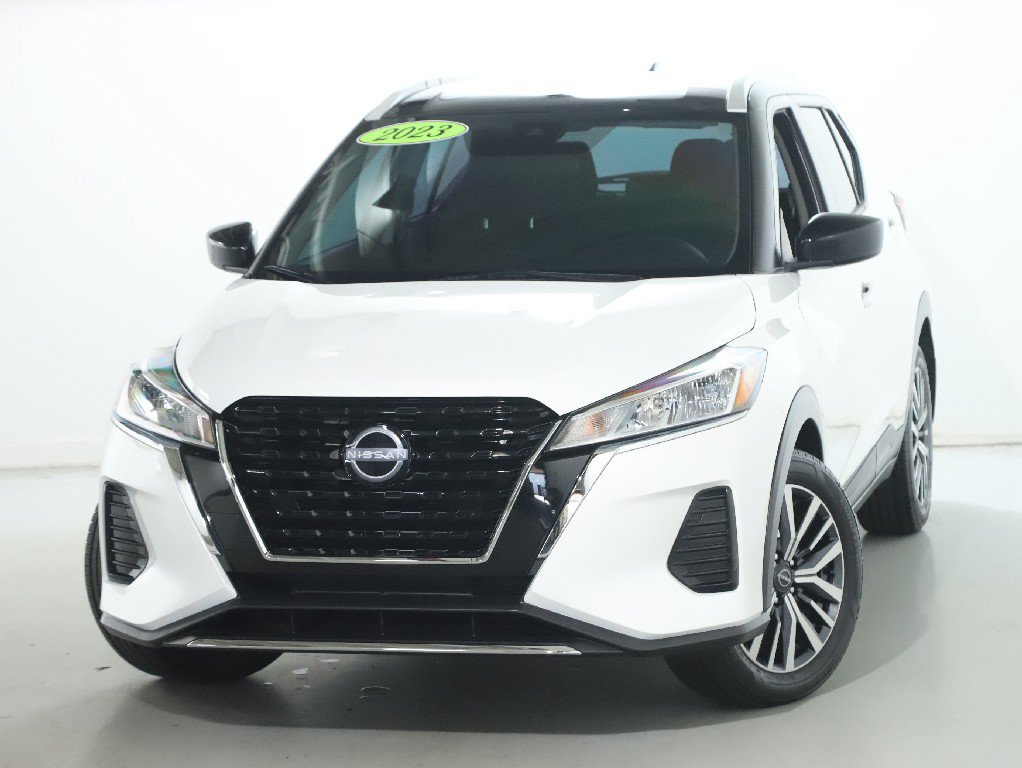 Certified 2023 Nissan Kicks SV FWD image 5