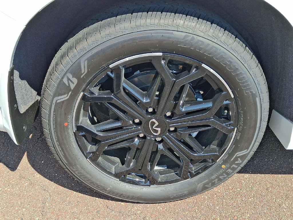 New 2027 INFINITI QX80 Sensory AWD/4WD image 5