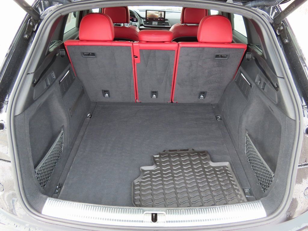 Used 2022 Audi SQ5 Prestige w/ Prestige Package image 16