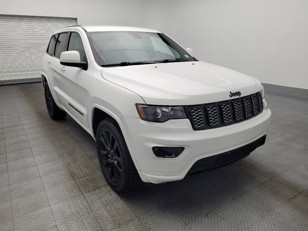 Used 2019 Jeep Grand Cherokee Altitude RWD image 13