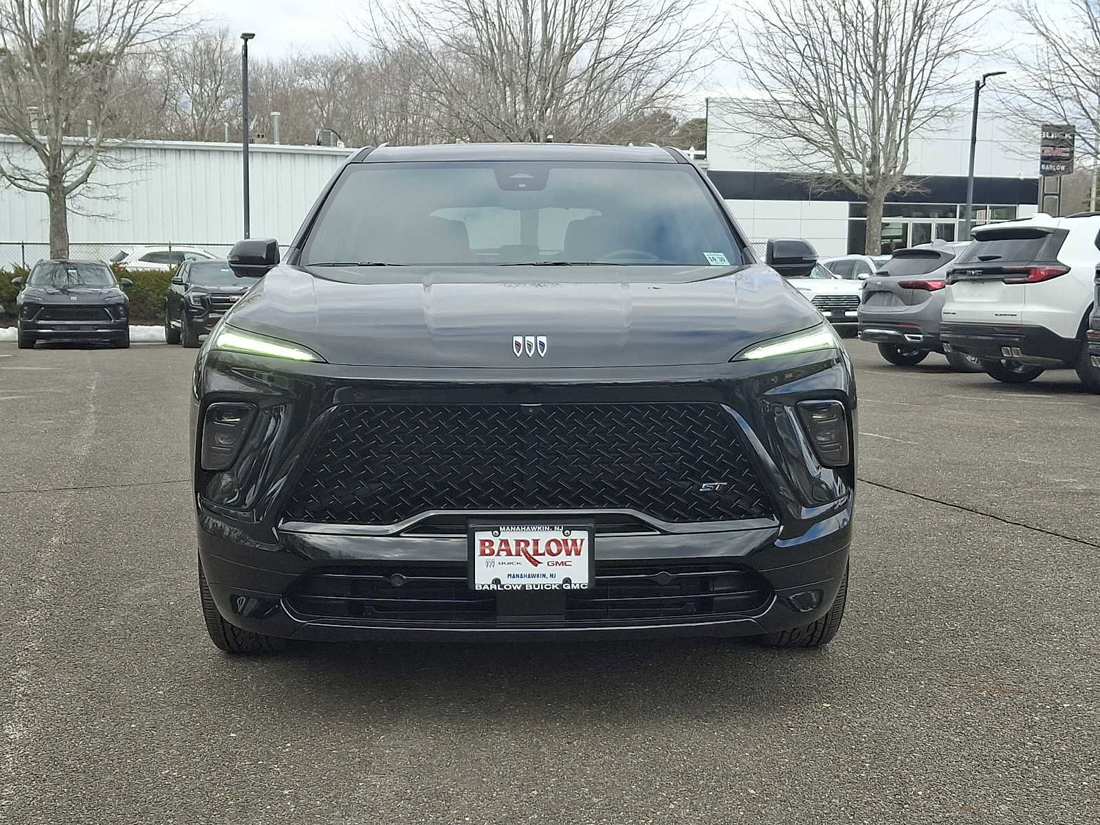 Used 2026 Buick Enclave Sport Touring w/ Power Package FWD image 2