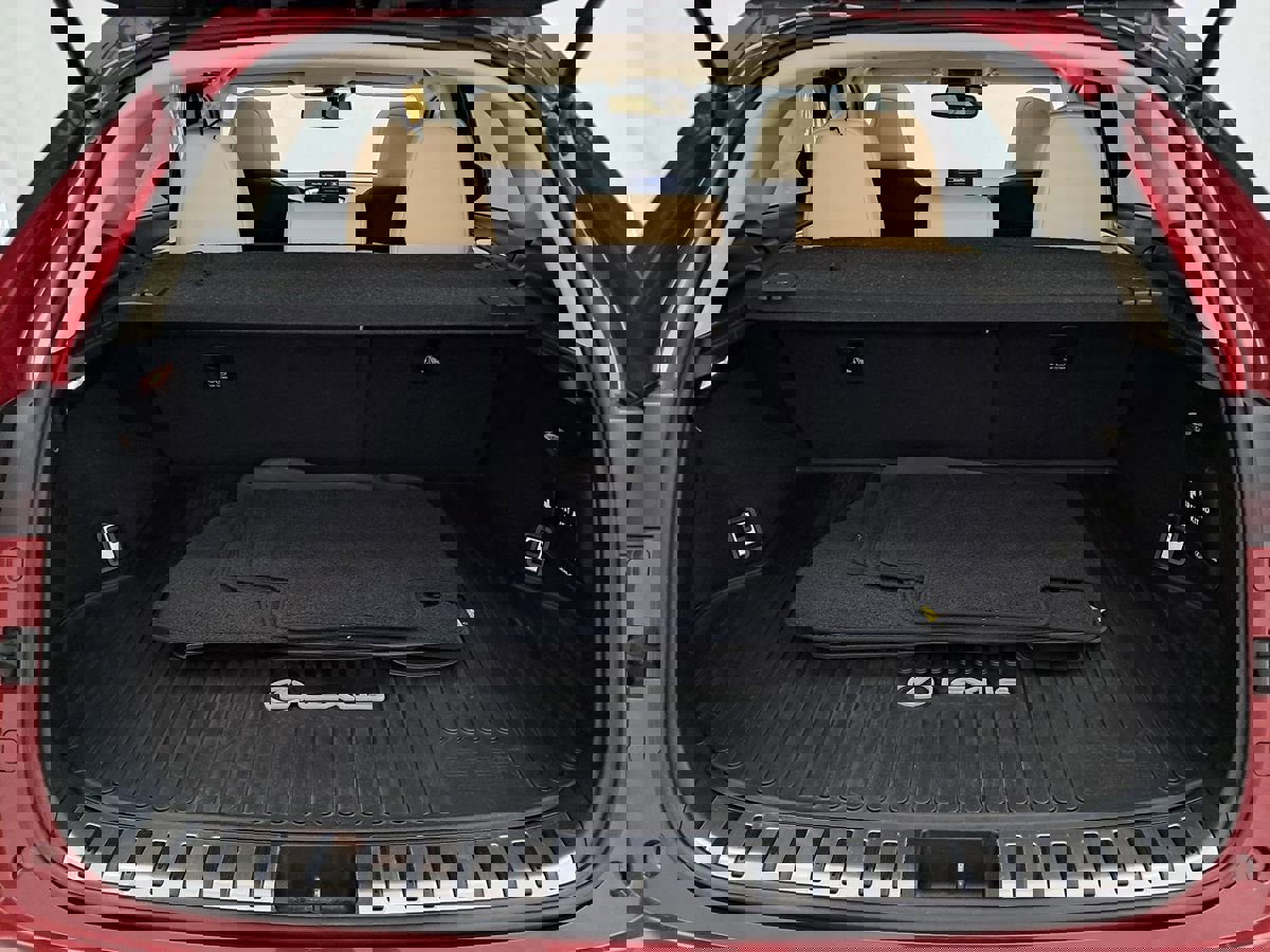 Used 2016 Lexus NX 300h AWD w/ Luxury Package image 39