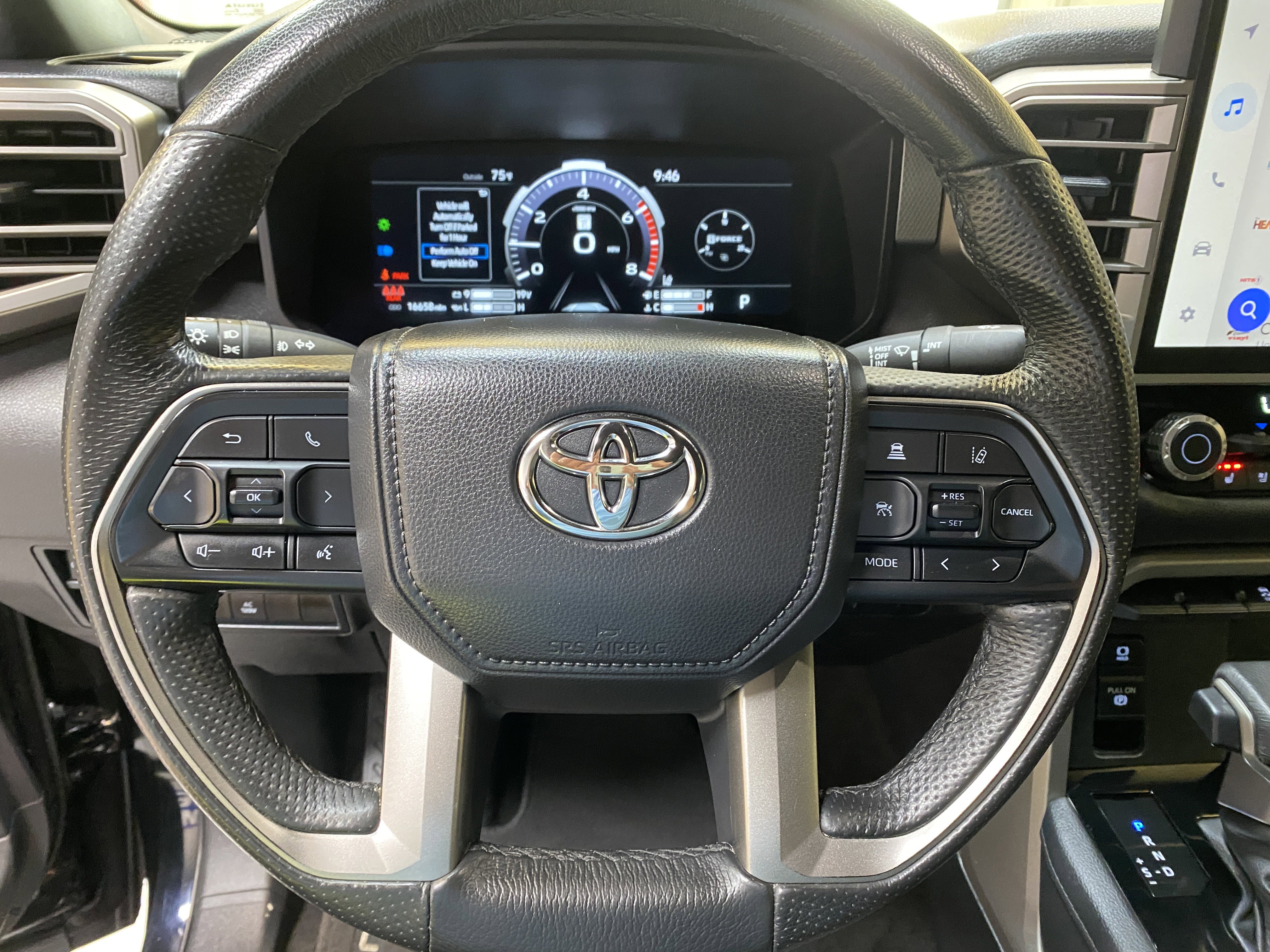 Used 2025 Toyota Tundra Limited w/ Power Package image 33