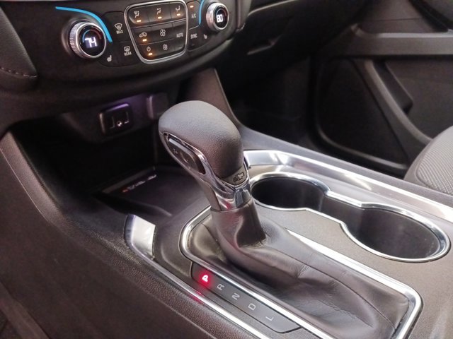 Used 2023 Chevrolet Traverse LT image 22